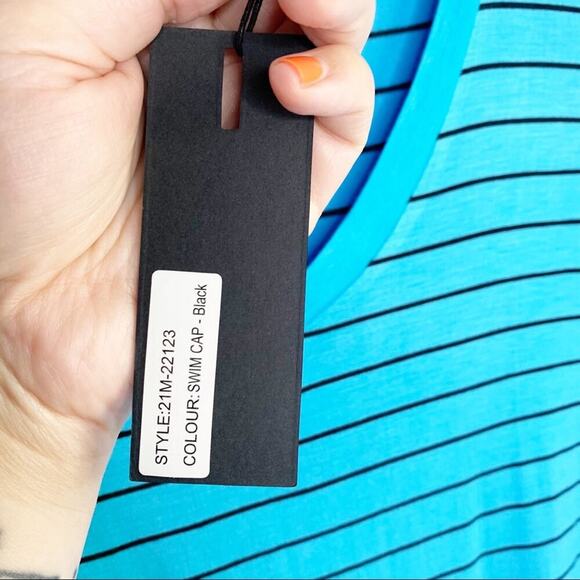 21 MAIN Striped V-Neck Soft Flowy T-Shirt Tee Top Blue Black Size Large L NWT - Picture 4 of 8